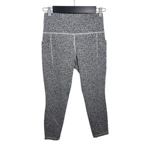 Athleta Salutation Stash 2 Textured Leggings Medium Micro Cheetah